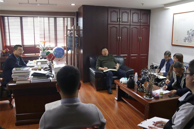 鄧華主持召開(kāi)資中、萬(wàn)源“兩端兩網(wǎng)”試點(diǎn)建設(shè)工作專(zhuān)題推進(jìn)會(huì)